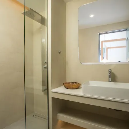 Athoros Luxury Villa *