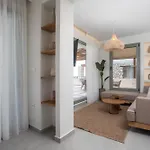 Athoros Luxury Villa *