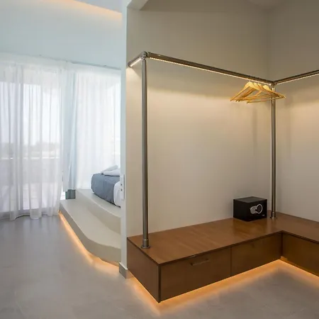 Athoros Luxury
