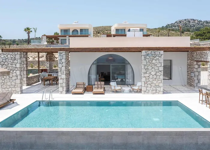 Athoros Luxury Villa *